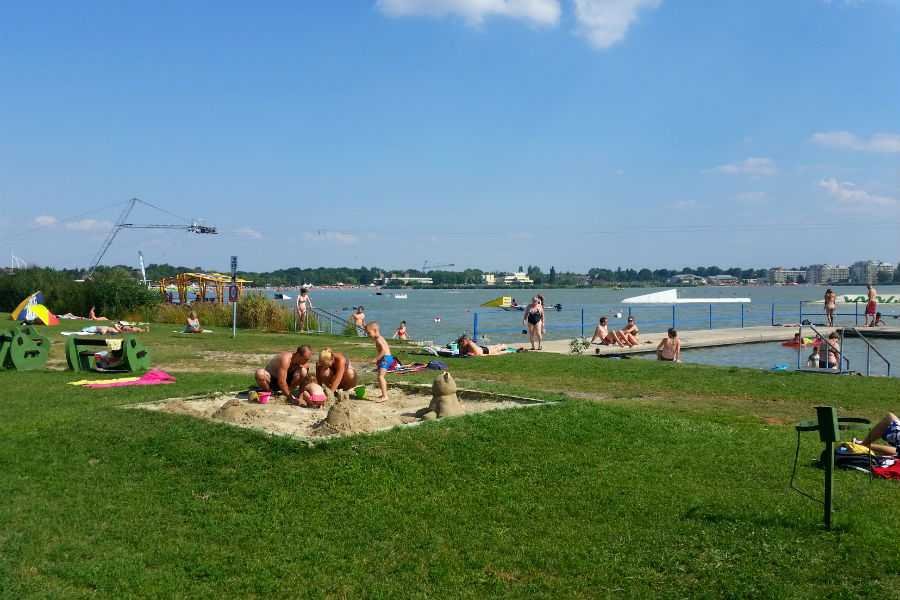 tobiro_kozi_szabadstrand_part